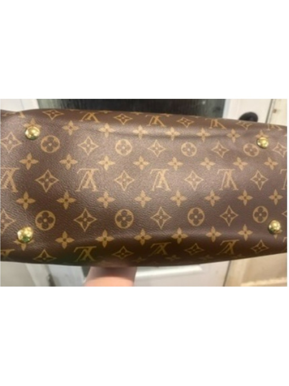 Louis Vuitton/ Monogram/Carry All MM Bag with Natural Vachetta Trim/NIB! NEW! - Picture 13 of 15